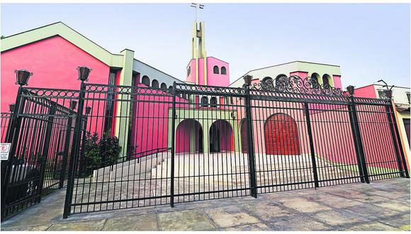 Surco: Multan a parroquia por ruido de campanas que afecta a vecinos