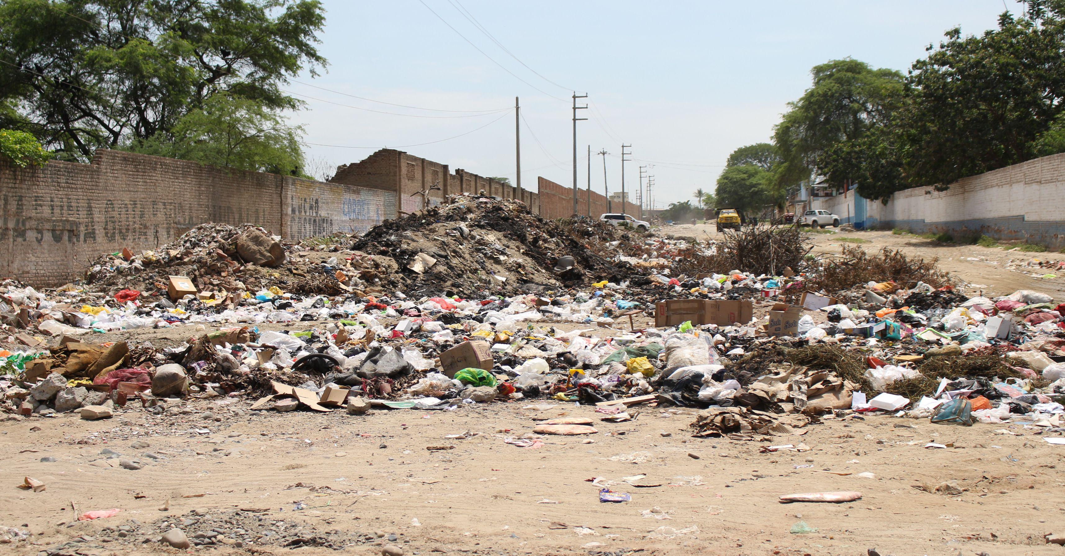 Sullana: Dos kilómetros de basura afectan a la población de Bellavista