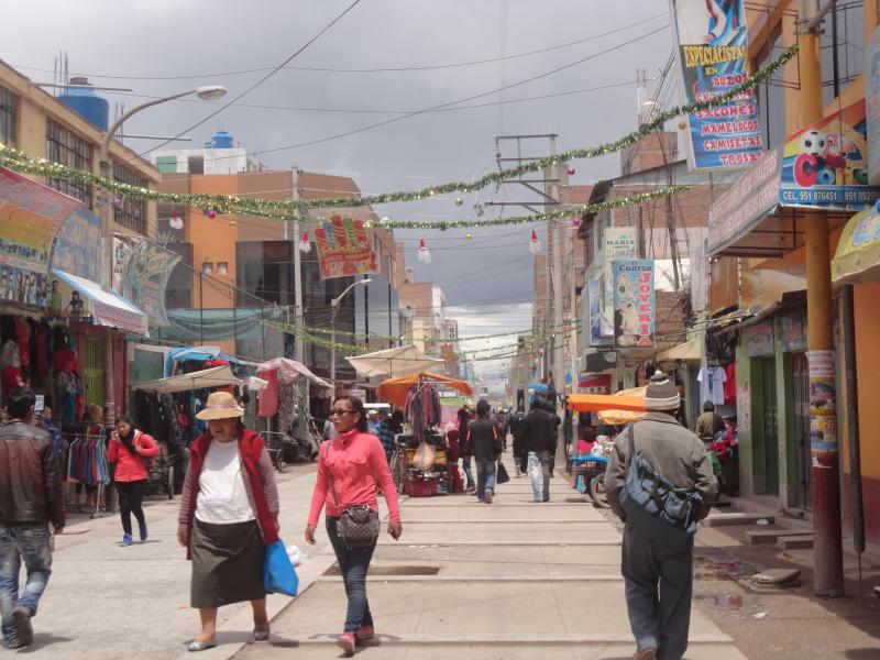 "El jirón Moquegua de Juliaca se librará de ambulantes"