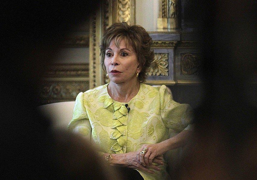 Isabel Allende presenta su nuevo libro basado en la separación y el nuevo amor