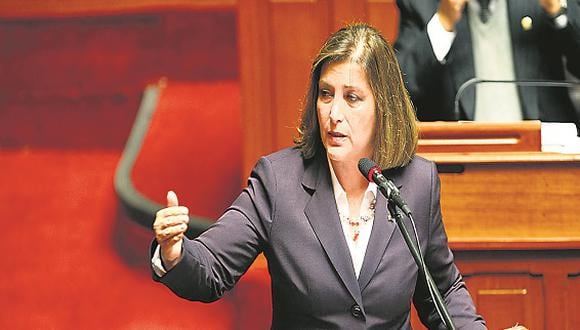 Bancadas buscan la censura de Canciller Eda Rivas