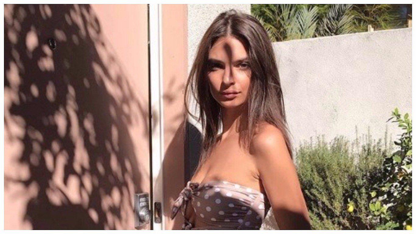 Emily Ratajkowski enciende Instagram con candentes fotos (FOTOS)