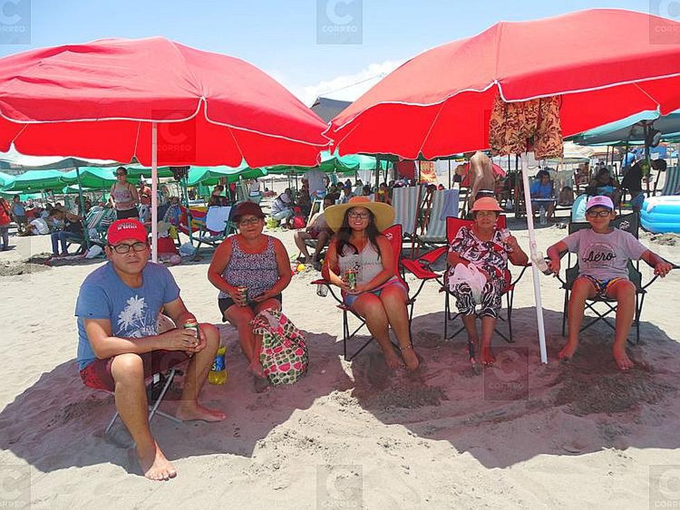 La emoción y adrenalina del verano se viven en las playas de Mollendo (FOTOS)
