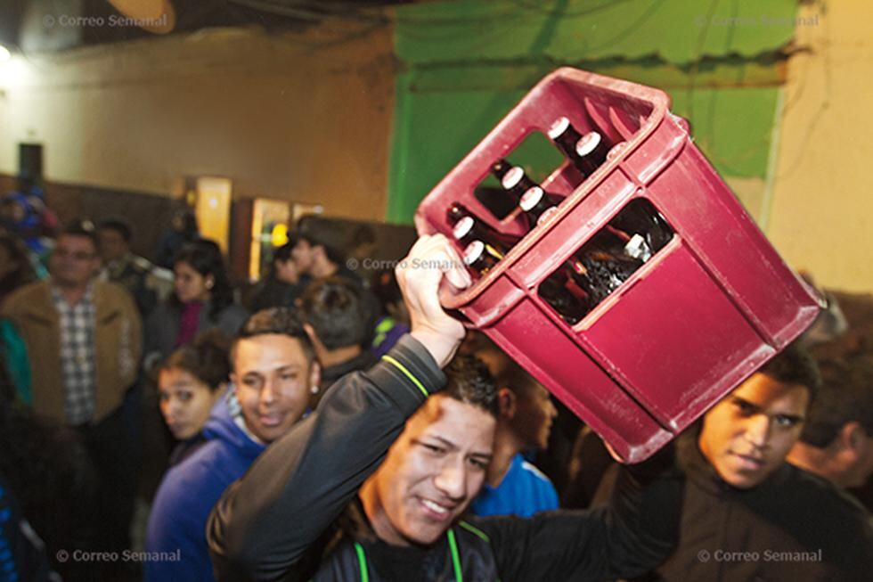 El barrio del movimiento: Salsa con clase en Barrios Altos (Fotos)