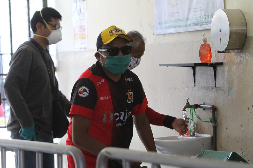 Descontrol en el mercado San Camilo por falta de serenos, policías (FOTOS)