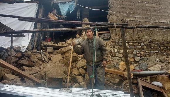 Lluvias derrumban casa en Ticaco