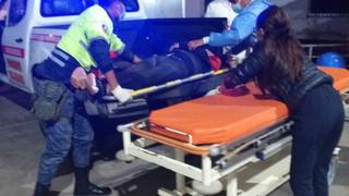 Tres personas fallecen tras choque de auto y volquete en Chimbote