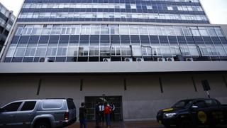 Caso ‘Los Incorregibles’: Fiscalía y PNP allanan sede del Ministerio de Economía para impedir sustracción ilícita de S/ 20 millones 