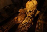 Aseguran que momia hallada en Cusco es de un extraterrestre