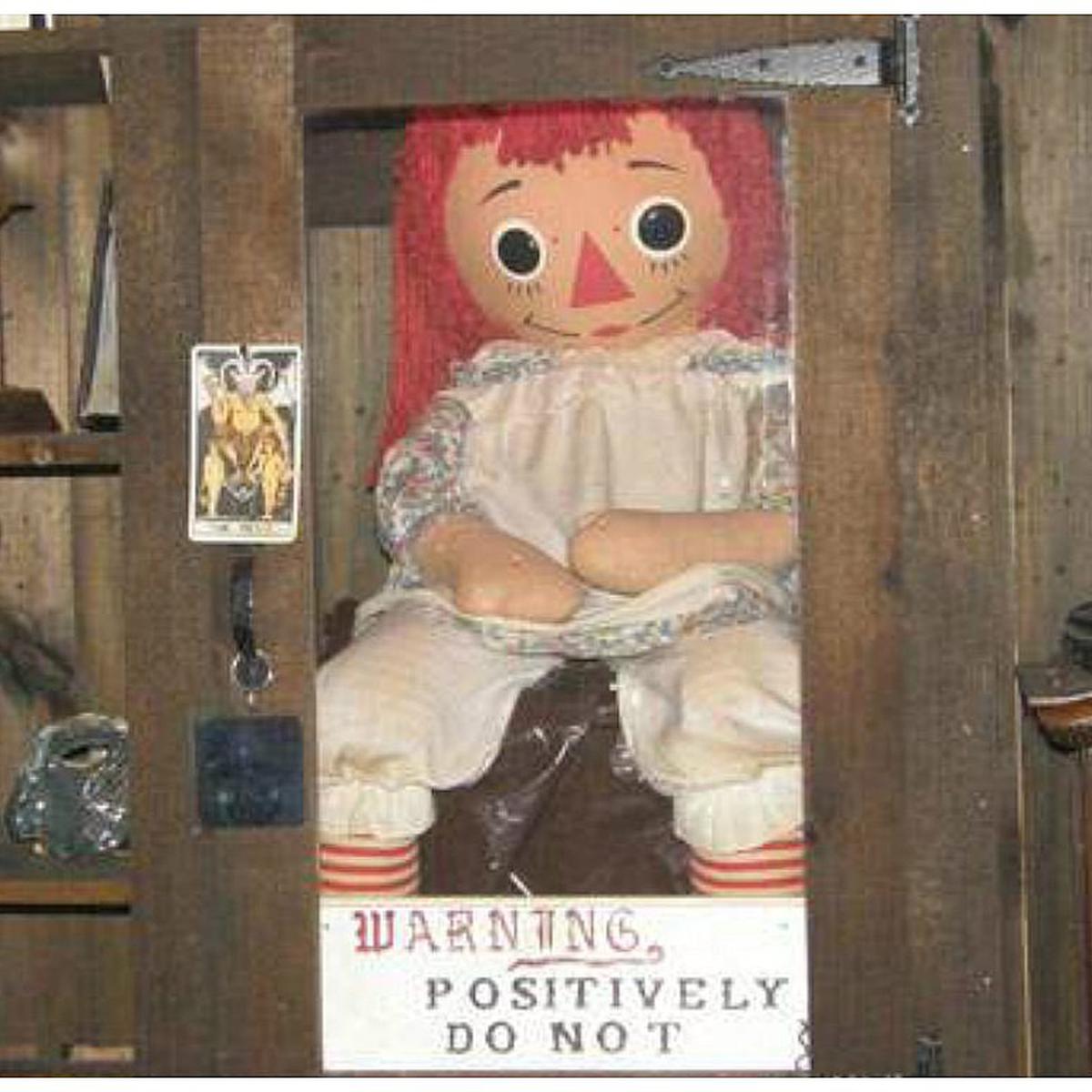 Muñeca original cheap del conjuro
