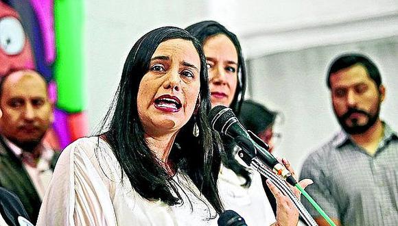 Verónika Mendoza criticó al Gobierno tras otorgarse licencia al proyecto Tía María