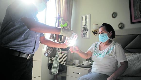 Mario Izquierdo, especialista en Salud Pública del Ministerio de Salud, explicó a la Agencia Andina, qué cuidados debemos tener en casa si un miembro se infecta. (Foto: GEC)