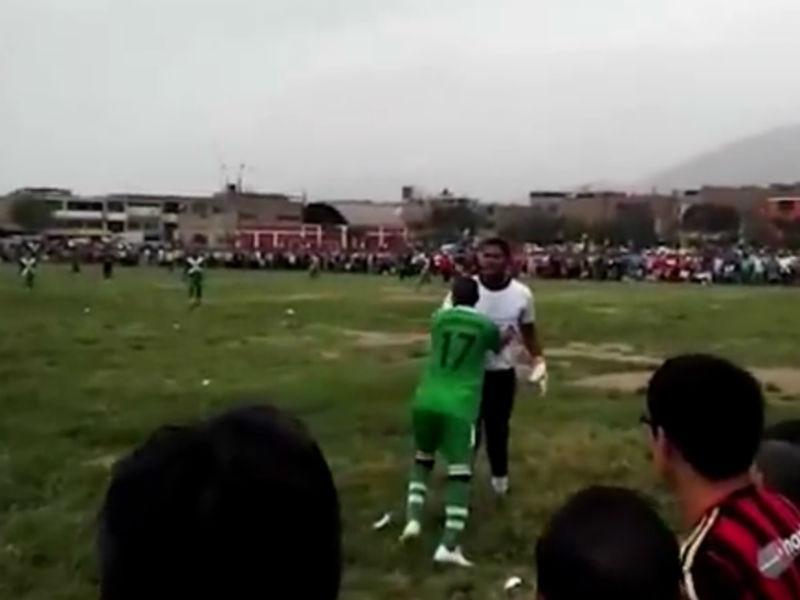 Juan Flores protagonizó pelea en Liga Distrital de Comas