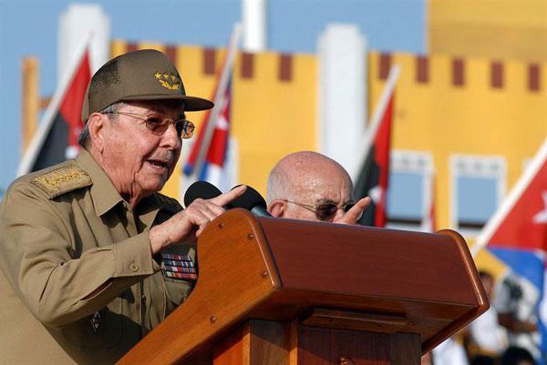 Castro ofrece a EEUU diálogo pero en igualdad de condiciones