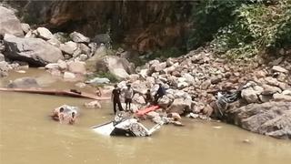Camioneta cae al río Mantaro en Huancavelica: mueren esposos y dos logran salvarse 