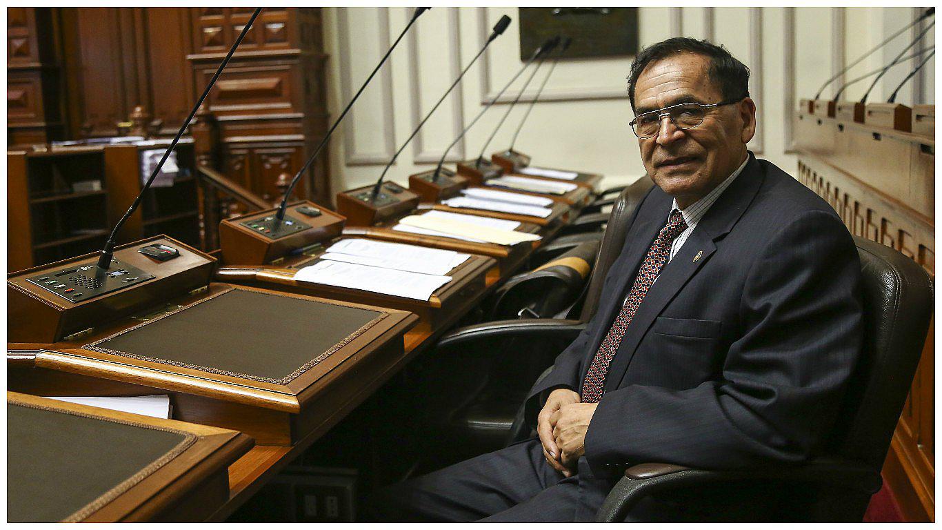 Alberto Quintanilla: “Verónika debe ser más clara en la crítica a Venezuela”