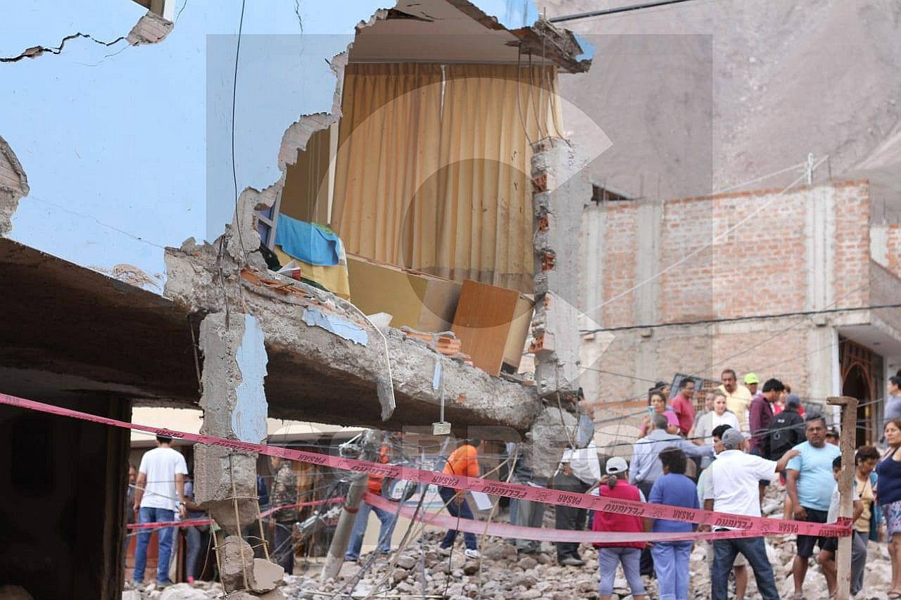 Indeci reporta 5 muertos tras huaico en Arequipa (GALERÍA Y VIDEOS)