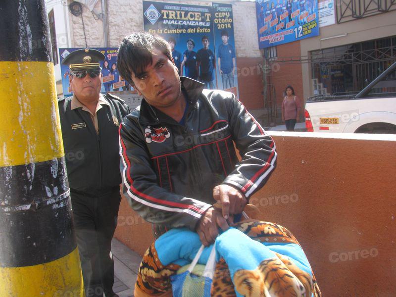 Albañil abusa de adolescente con retardo mental