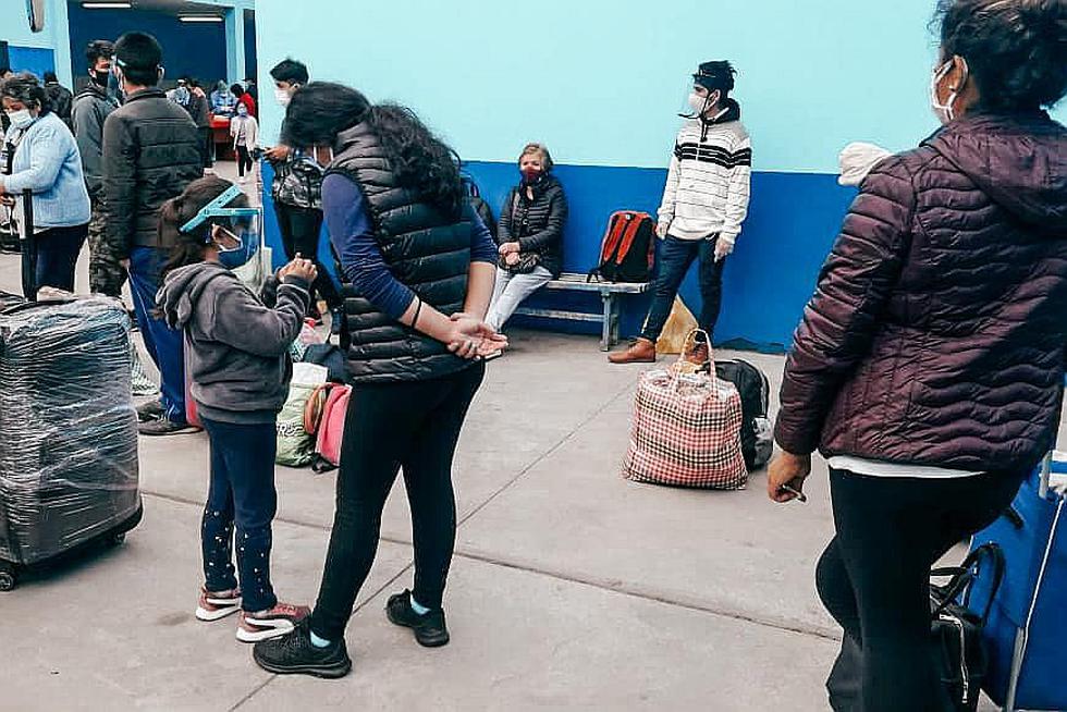  345 arequipeños varados en Lima retornan luego de dos meses a casa