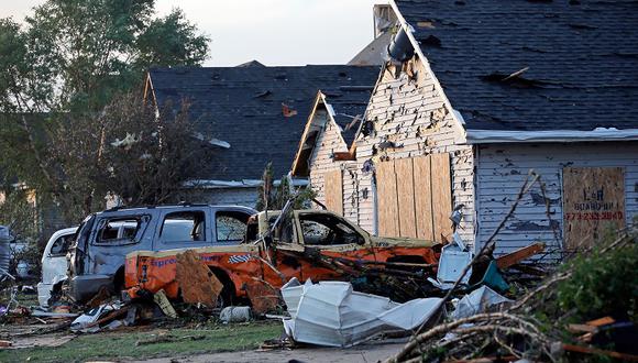 Estados Unidos: Al menos 28 muertos por tornados y tormentas 