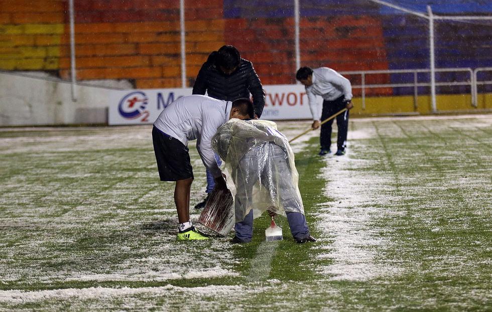El increíble partido con granizo que jugó Real Garcilaso con el Binacional en Cusco (FOTOS - VIDEO)