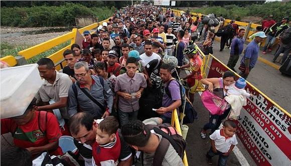 Venezolanos continúan llegando a Colombia, Ecuador y Perú