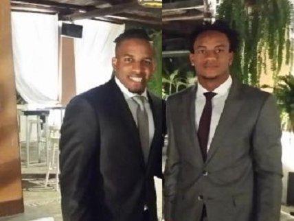 ​Seleccionados protagonizan divertido meme en boda del año