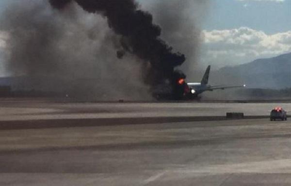 Avión de British Airways se prende fuego en aeropuerto de Las Vegas