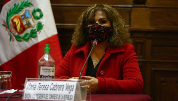 María Teresa Cabrera dijo que José Luna Morales está calificado para presidir la comisión para elegir al TC. (Foto: Congreso)