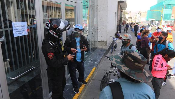 Cierran agencia del Banco de la Nación en Arequipa| Foto: Referencial