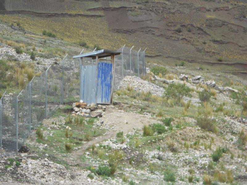 Cerca del 80% de la población carece de servicios básicos