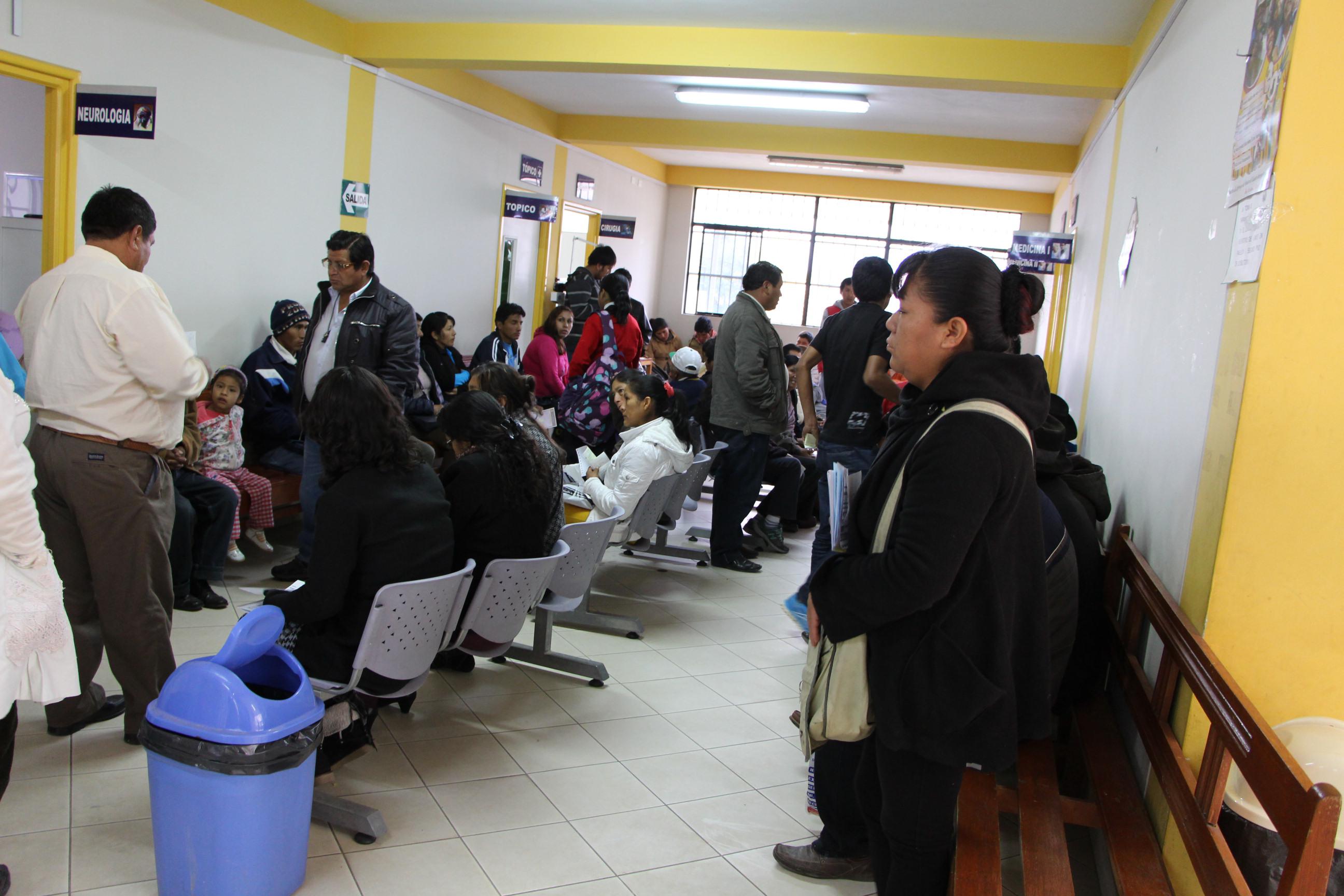 Personas no pobres serán afiliados al SIS Independiente