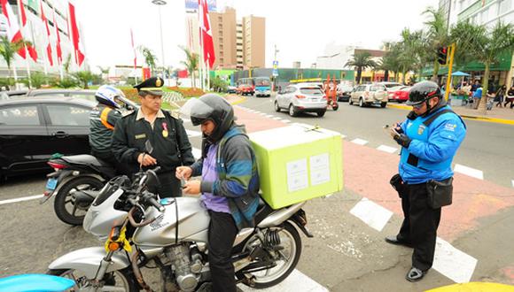 ​Miraflores: Policías y ciudadanos se unen contra la delincuencia