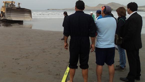 Detienen a tres por extracción ilegal de arena en playa de Ilo
