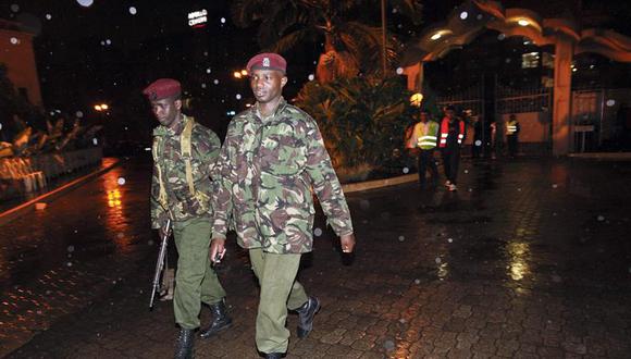 Ejército keniano inicia asalto final para liberar rehenes en centro comercial