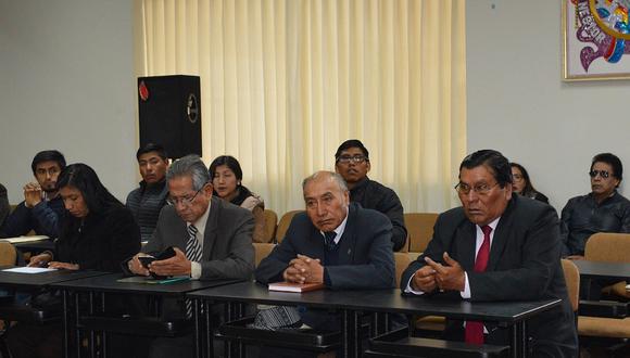 Estudiantes de la Universidad Andina desconocen a supuesta asociación de padres 