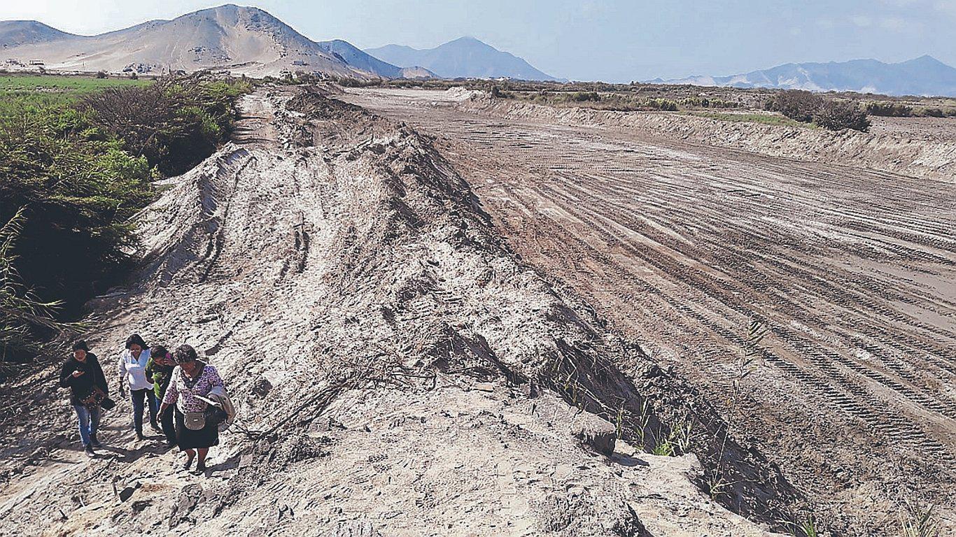 Acuerdan replantear obra que perjudicaba a población de Los Chimus