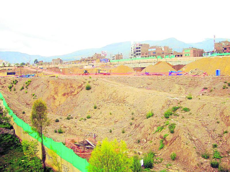 ​Denuncian penalmente a alcalde Alcides Chamorro por “caso Open Plaza”