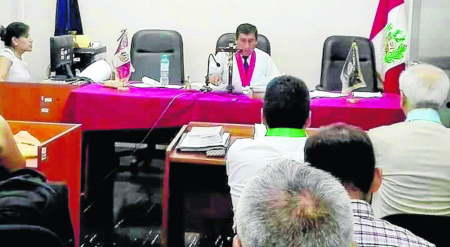 ​Dan nueve meses de prisión preventiva para fiscal que cayó por coima de 2 mil soles