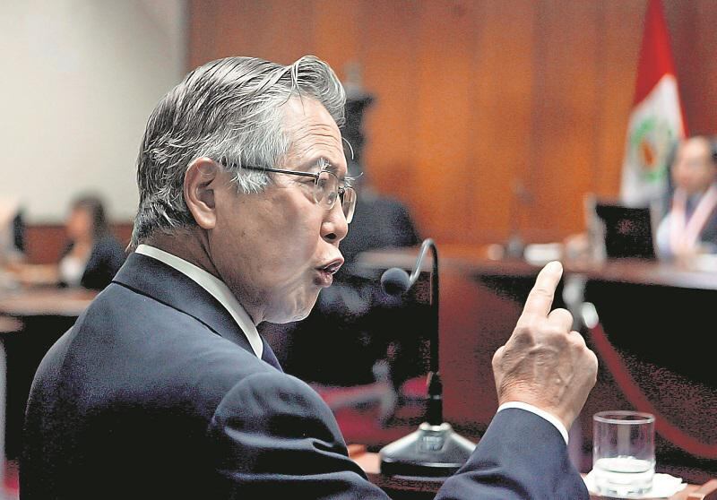 Alberto Fujimori ofrece entrevista y el Inpe anuncia sanciones
