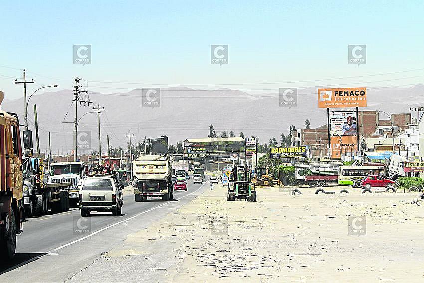 Arequipa: MPA reduce Vía de Evitamiento de cuatro a 2 carriles