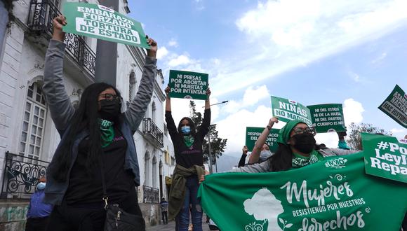 Con una mayoría absoluta de 75 votos, la Asamblea Nacional (de 137 escaños) dio luz verde al proyecto de ley que norma el aborto por orden de la Corte Constitucional. (Foto: RODRIGO BUENDIA / AFP)