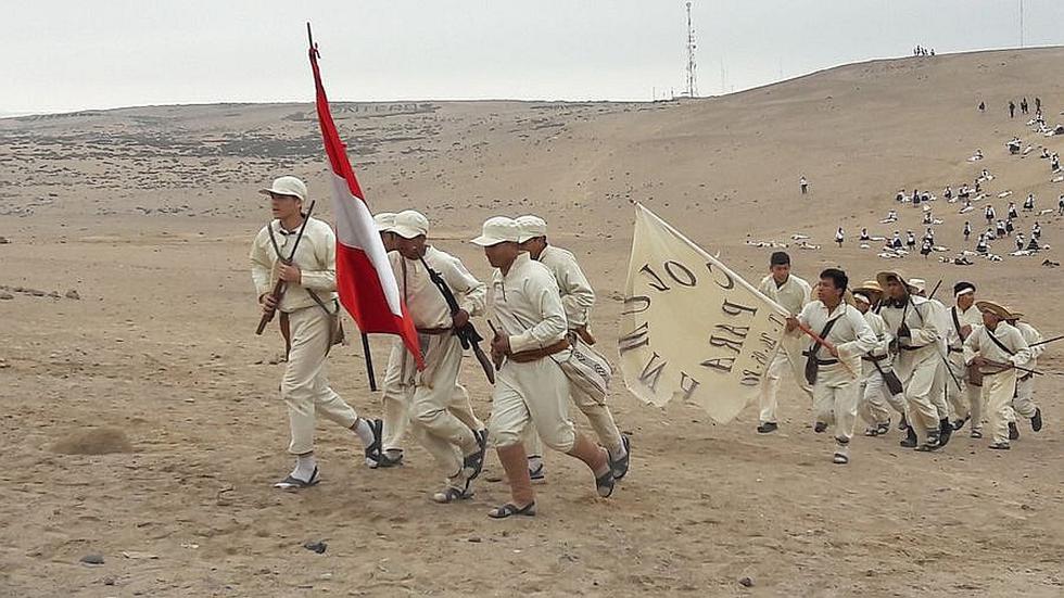 ​Escolares rinden emotivo homenaje a defensores de Tacna