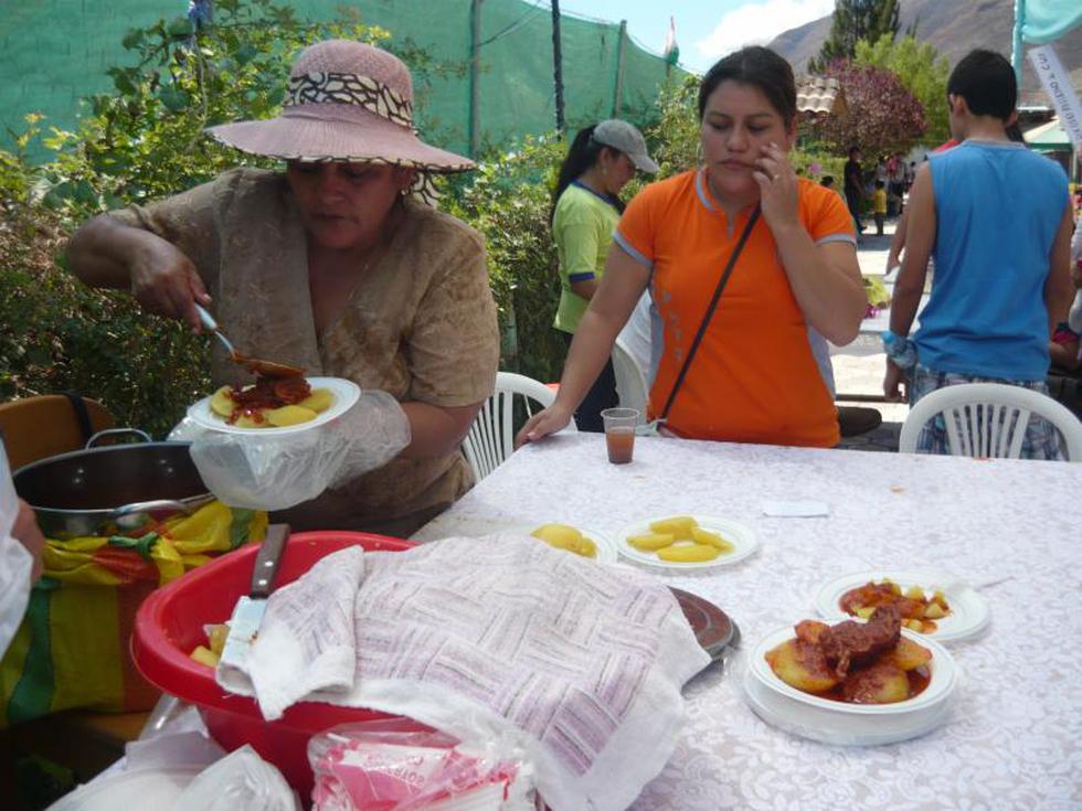 A comer la nutritiva carne de cuy