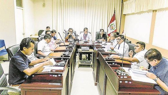 El Consejo Regional cita a encargada del caso de presunto acoso a extrabajadora