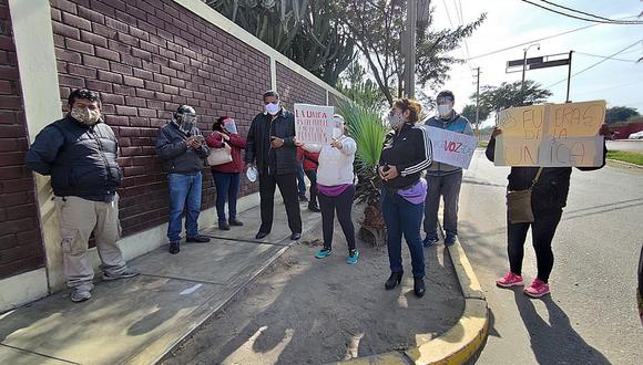 Ica: Trabajadores de la UNICA protestan contra las autoridades universitarias