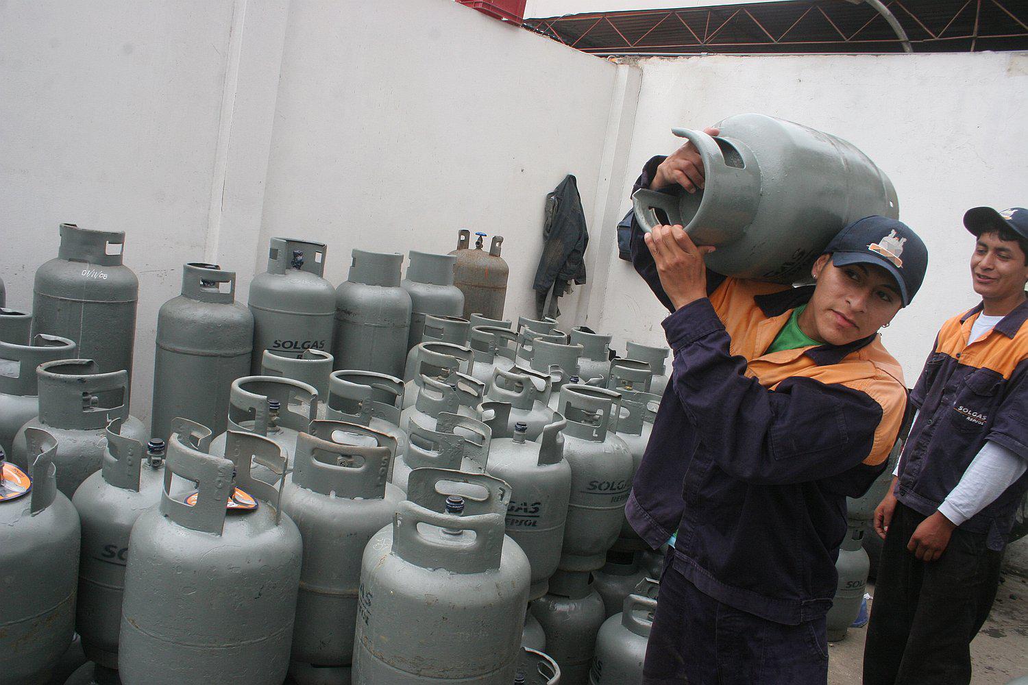 ​Balones de gas deben tener rótulo mostrando su precio según Osinerming