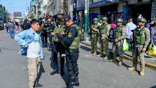 Mil policías y militares realizan operativo en Gamarra contra la delincuencia y extranjeros ilegales