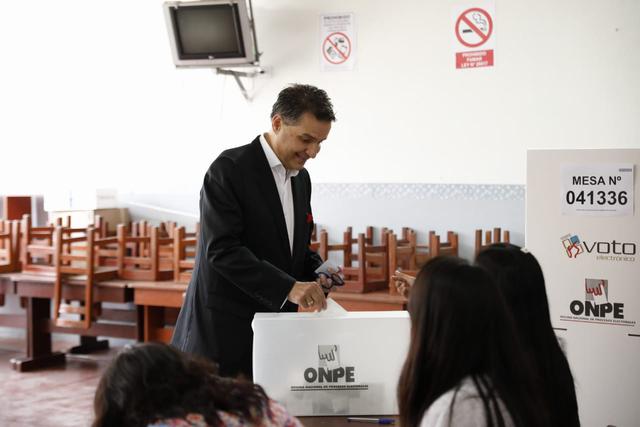 Elecciones 2020: estos son los políticos que emitieron su voto / GEC