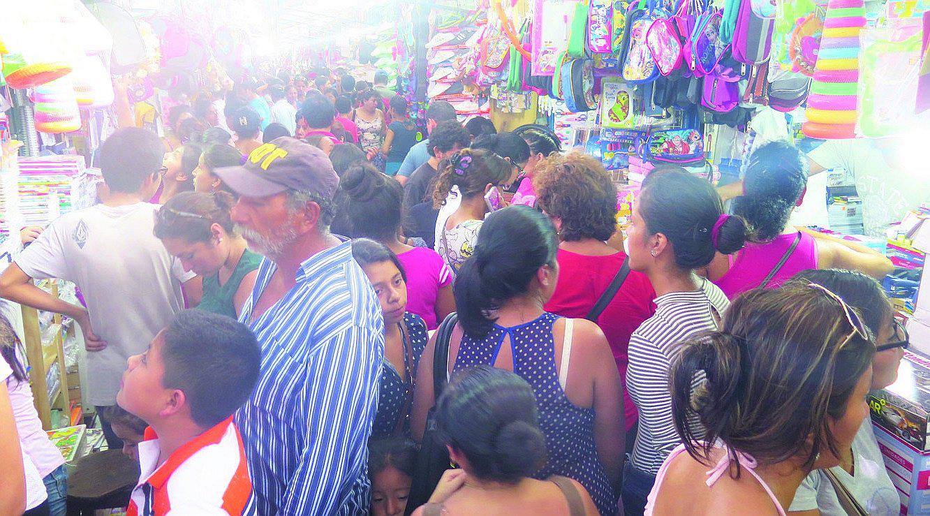 Chiclayo: La lista de los útiles y uniformes escolares cuesta entre los 500.00 y 2,500 soles